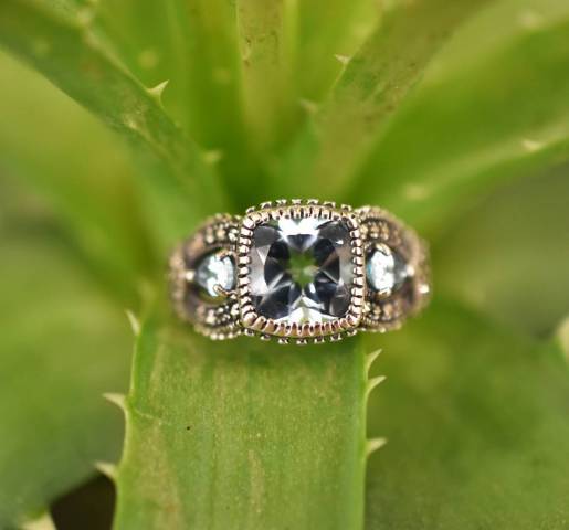 Bague Topaze et Marcassite sur argent 925